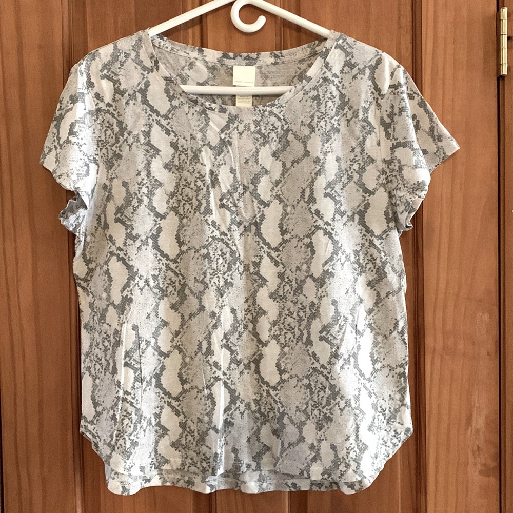 H&M Snakeprint Top